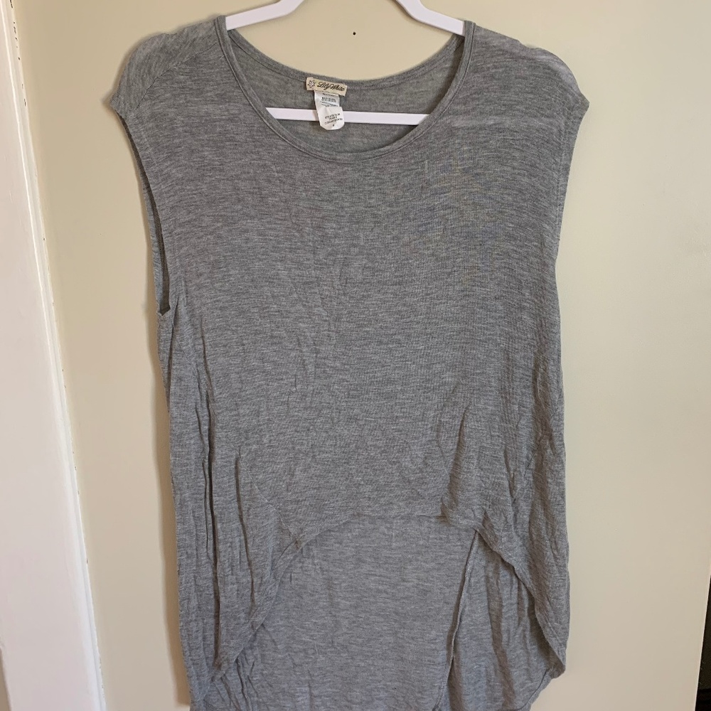 Lily White Gray Short Sleeve Tank (S)